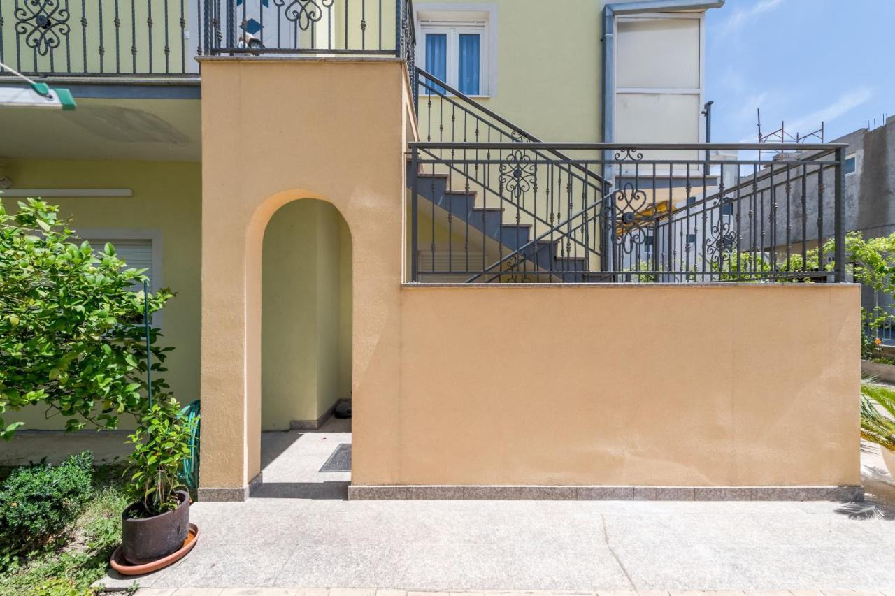 Sans Souci Split Appartement Buitenkant foto