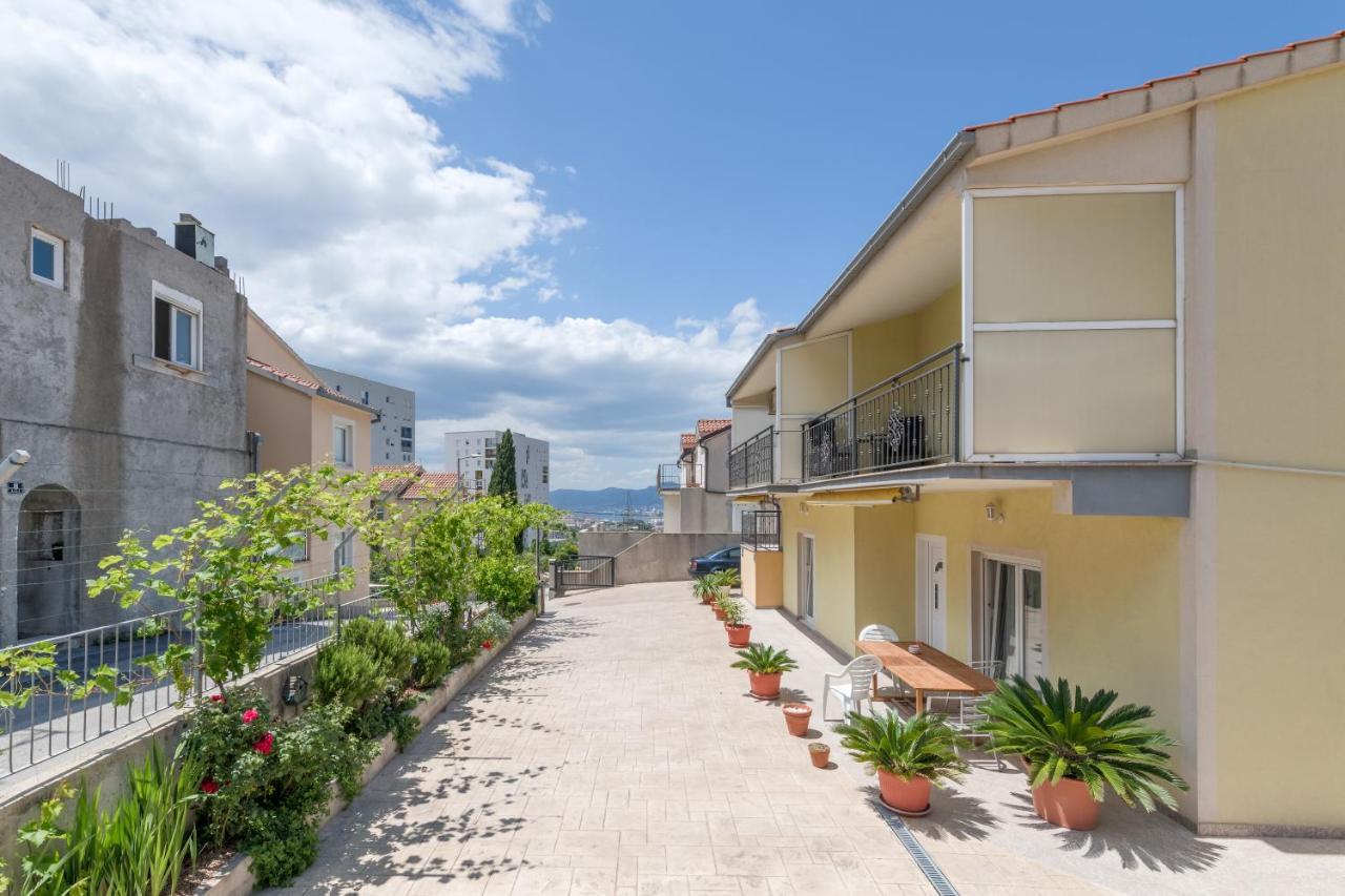 Sans Souci Split Appartement Buitenkant foto